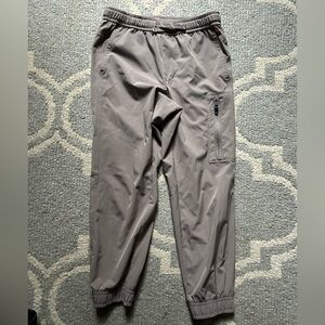 Dicks boys size 6/7 joggers tan